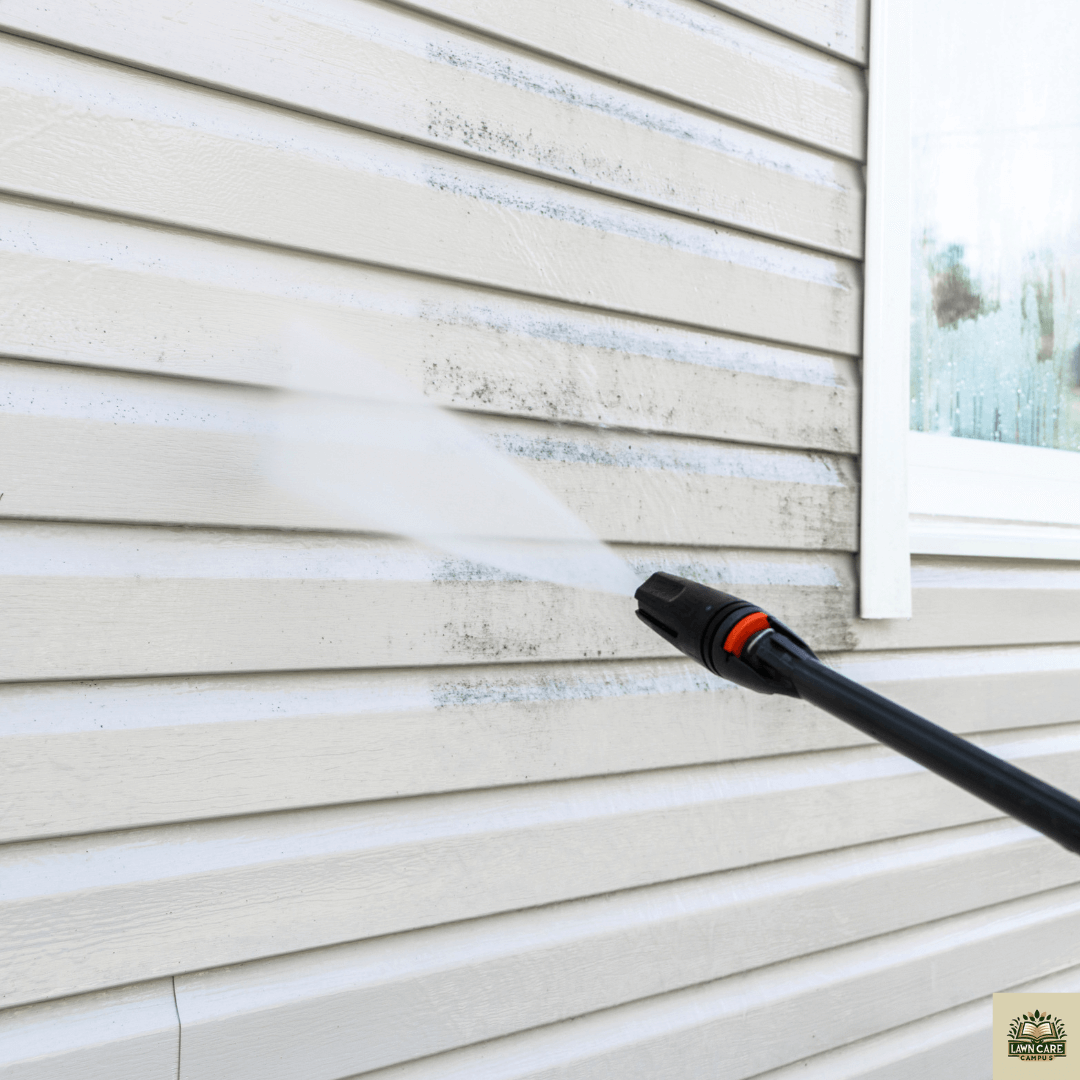 Power washing vinyl siding